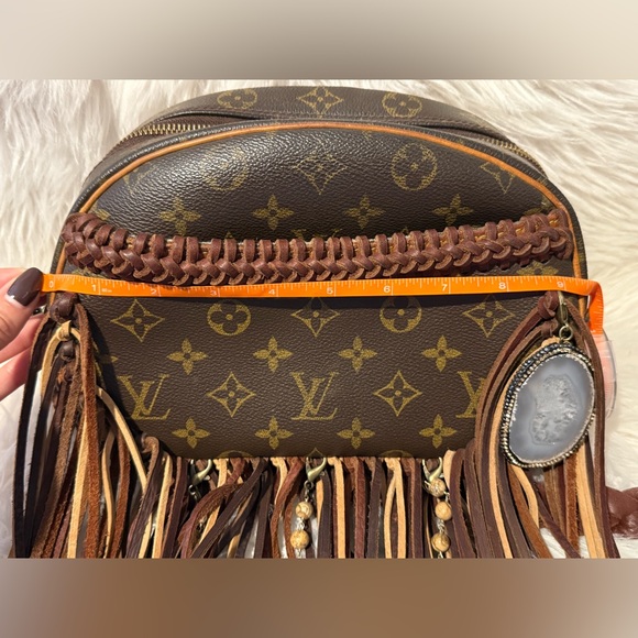 LV Vintage Boho Crossbody Bag - Picture 14 of 15